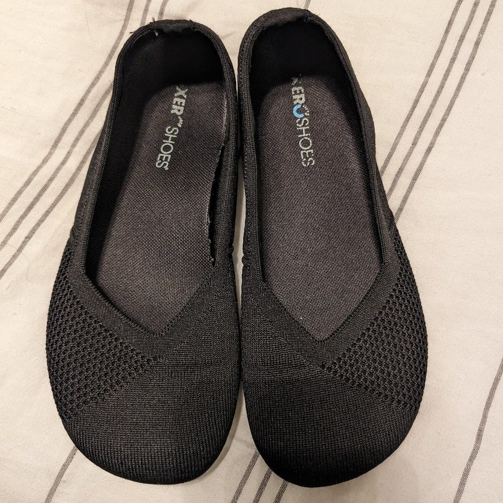 Xero Phoenix Knit in black women's size 8